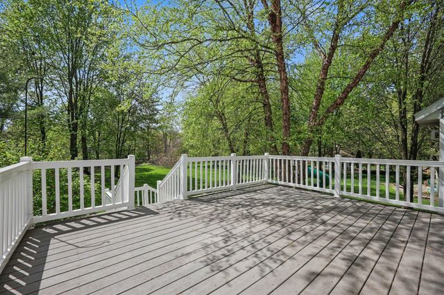 7903 Meadowood Drive, Hudsonville, MI 49426