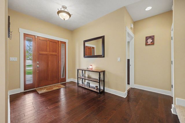 7903 Meadowood Drive, Hudsonville, MI 49426