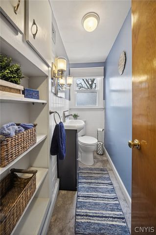 101 Heather Lane, Camillus, NY 13031