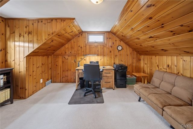 101 Heather Lane, Camillus, NY 13031