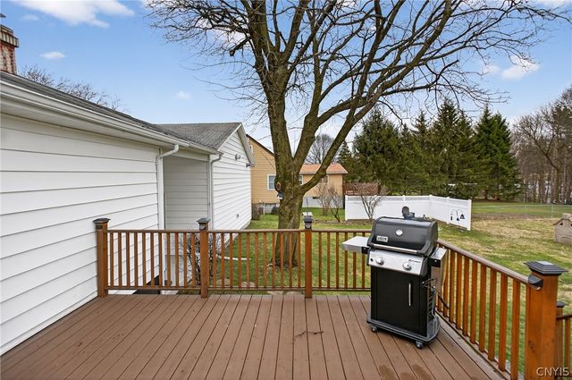 101 Heather Lane, Camillus, NY 13031