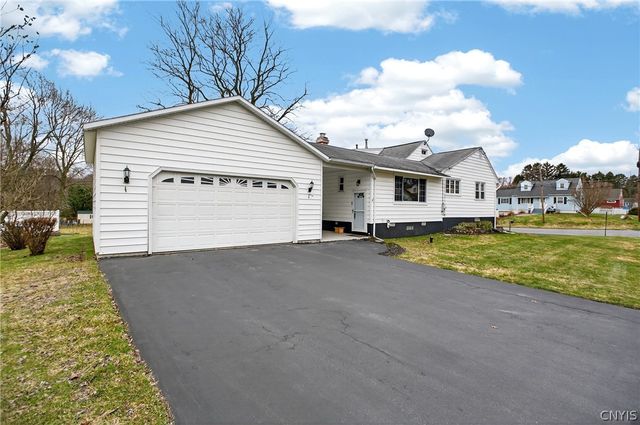 101 Heather Lane, Camillus, NY 13031