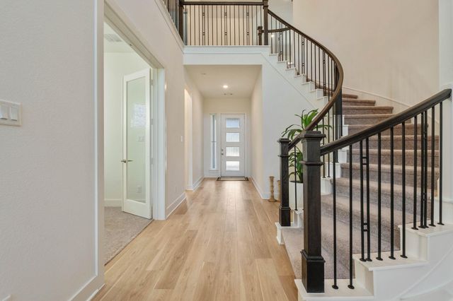 26915 Southwick Valley Lane, The Woodlands, TX 77389