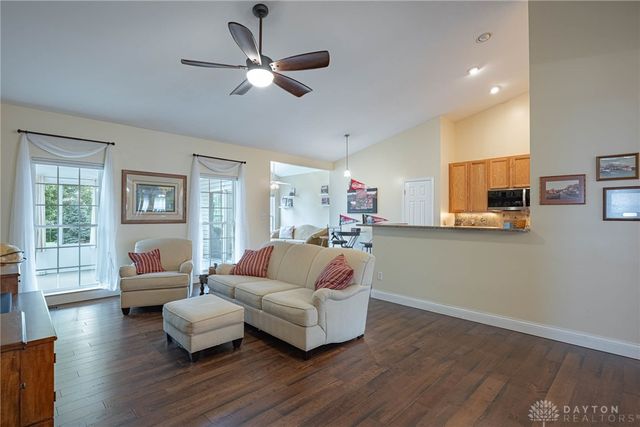 1376 Bareback Trail, Beavercreek Twp, OH 45434
