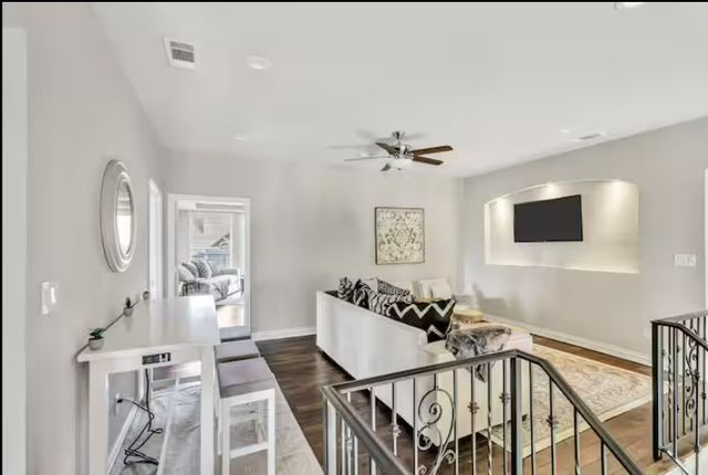 202 Scenic Drive, Heath, TX 75032