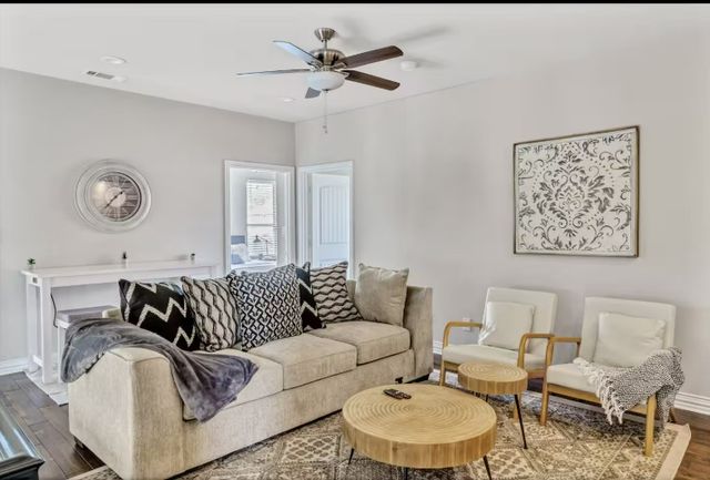 202 Scenic Drive, Heath, TX 75032