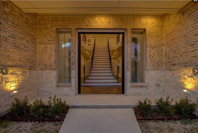 202 Scenic Drive, Heath, TX 75032