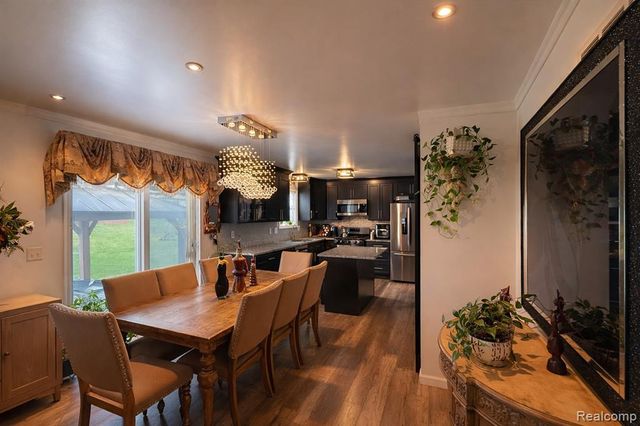 738 W Margaret Lane, Pontiac, MI 48341