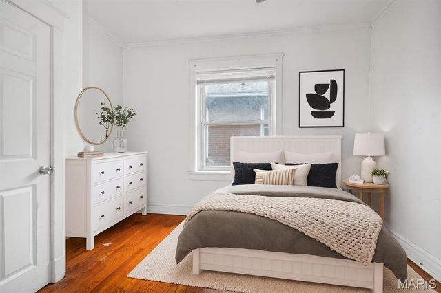 5474 Queens Avenue, St Louis, MO 63115