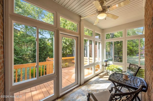 3008 Olde Towne Place, New Bern, NC 28562