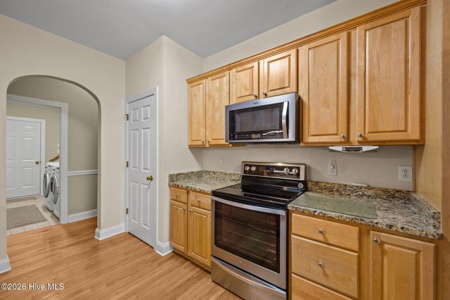 3008 Olde Towne Place, New Bern, NC 28562