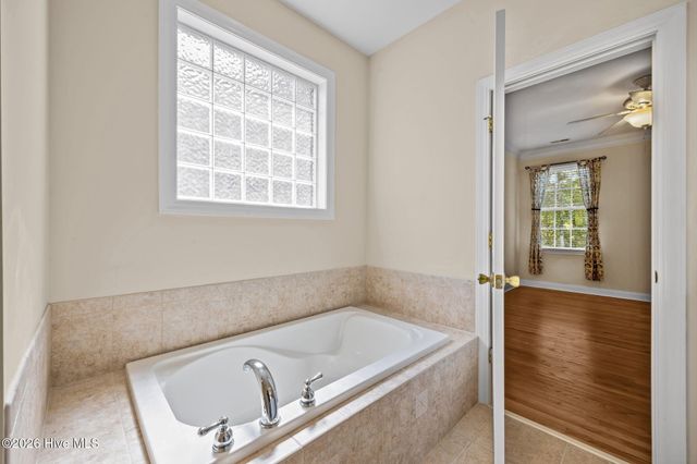 3008 Olde Towne Place, New Bern, NC 28562