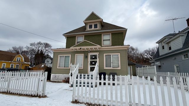 500 Barrett Street, Elgin, IL 60120