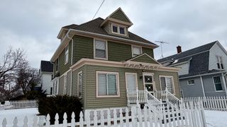 500 Barrett Street, Elgin, IL 60120