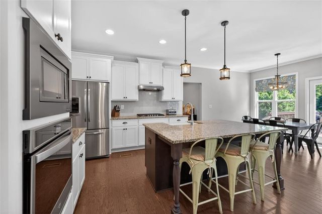 3566 Bendleton Drive, Buford, GA 30519