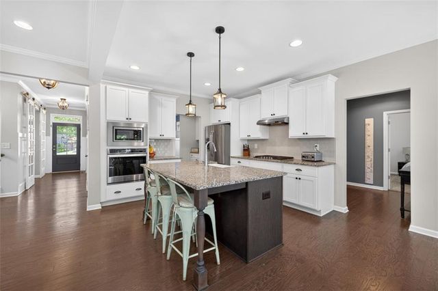 3566 Bendleton Drive, Buford, GA 30519