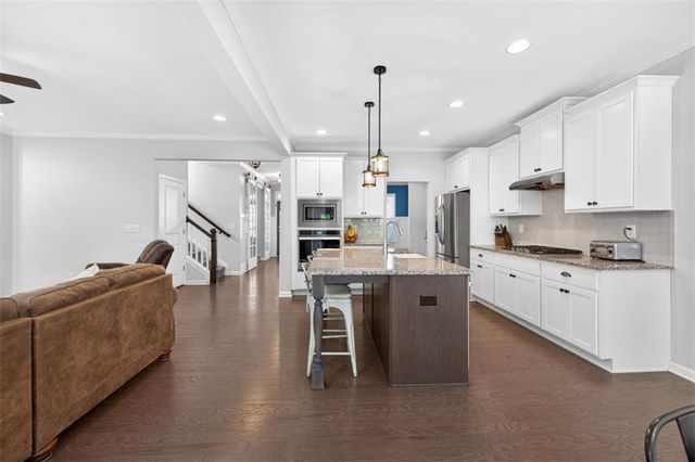 3566 Bendleton Drive, Buford, GA 30519