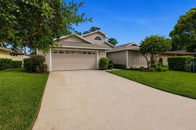 38 TREETOP CIRCLE, Ormond Beach, FL 32174