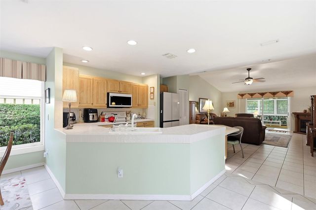 38 TREETOP CIRCLE, Ormond Beach, FL 32174