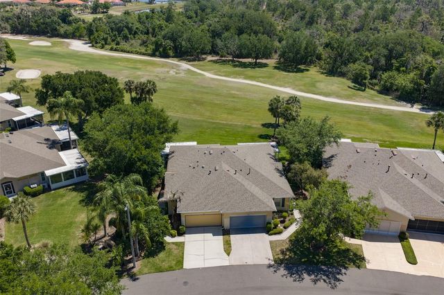 1205 FAIRWAY GREENS DRIVE 58, Sun City Center, FL 33573