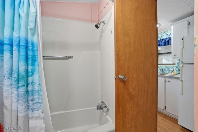 37 Bass LN, Naples, FL 34114