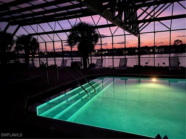 37 Bass LN, Naples, FL 34114