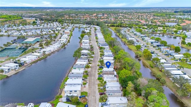 37 Bass LN, Naples, FL 34114