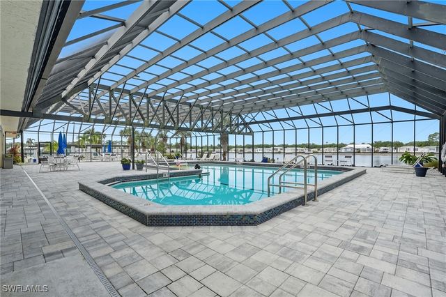 37 Bass LN, Naples, FL 34114