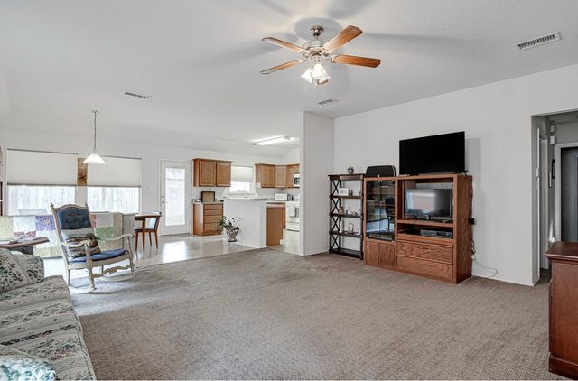 316 Angela Drive, Burleson, TX 76028