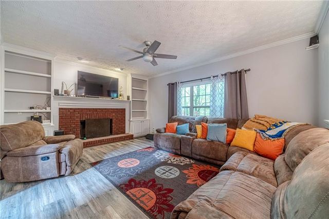 955 Clarion Way, Lawrenceville, GA 30044