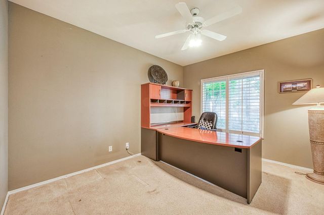 2589 W Lake Van Ness Circle, Fresno, CA 93711