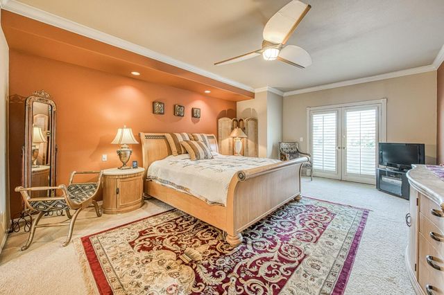 2589 W Lake Van Ness Circle, Fresno, CA 93711