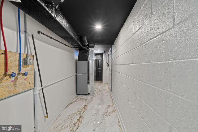 8654 FAYETTE ST, Philadelphia, PA 19150