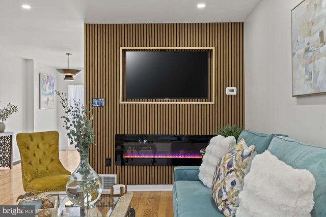 8654 FAYETTE ST, Philadelphia, PA 19150