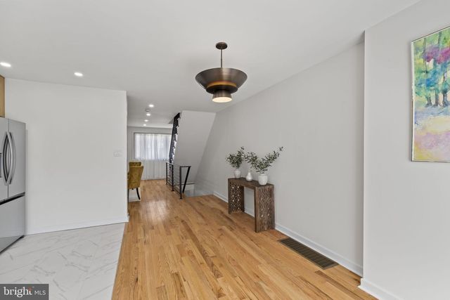 8654 FAYETTE ST, Philadelphia, PA 19150