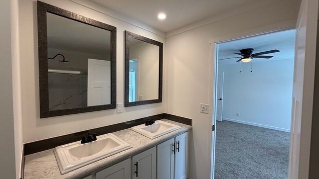 21 Pinrock Drive, Sturbridge, MA 01566