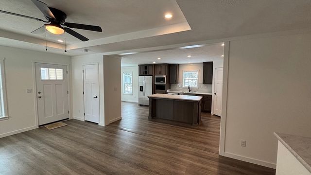 21 Pinrock Drive, Sturbridge, MA 01566