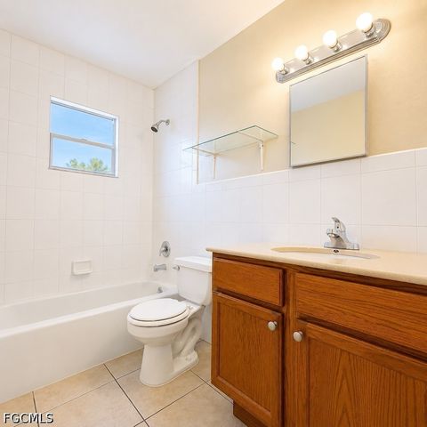 5469 6th AVE, Fort Myers, FL 33907