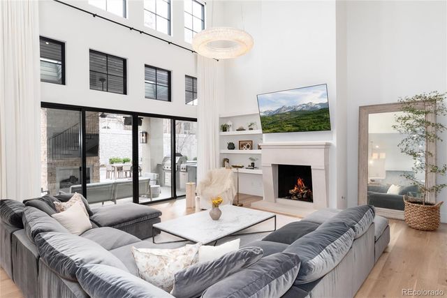 2821 E Cedar Avenue 14, Denver, CO 80209