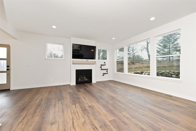 4228 Corvo Trace, Kalamazoo, MI 49006