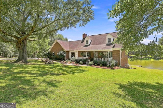 245 Pine Knott Road, Fayetteville, GA 30214