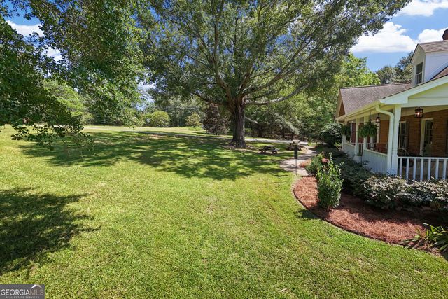 245 Pine Knott Road, Fayetteville, GA 30214