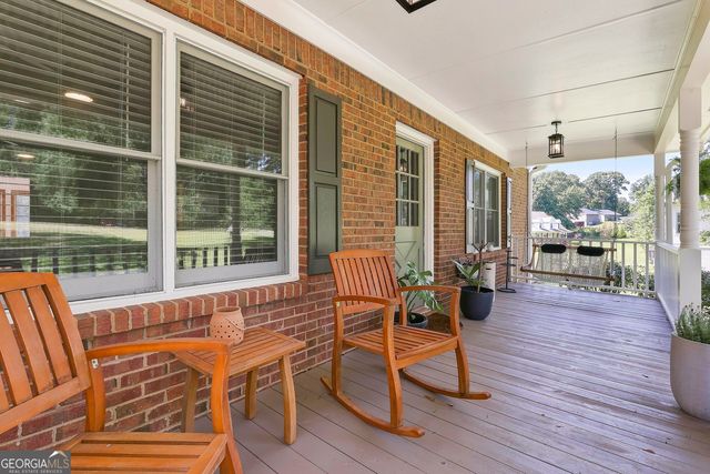 245 Pine Knott Road, Fayetteville, GA 30214