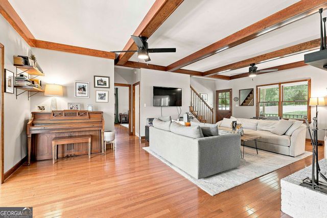 245 Pine Knott Road, Fayetteville, GA 30214