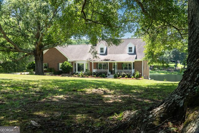 245 Pine Knott Road, Fayetteville, GA 30214