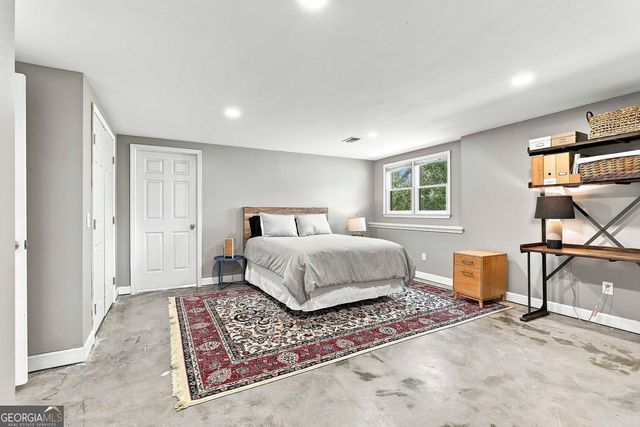 245 Pine Knott Road, Fayetteville, GA 30214
