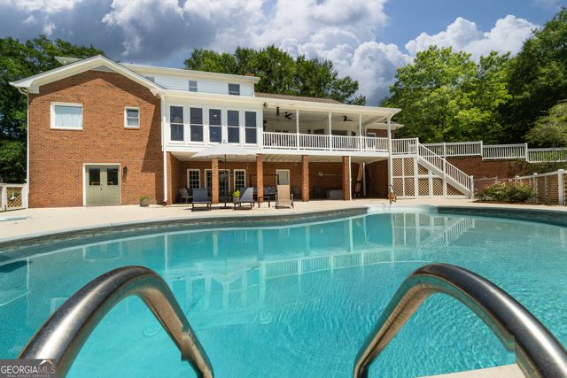 245 Pine Knott Road, Fayetteville, GA 30214