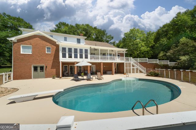 245 Pine Knott Road, Fayetteville, GA 30214