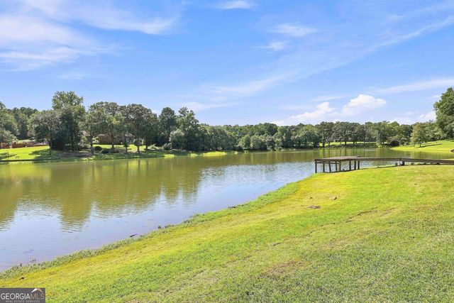 245 Pine Knott Road, Fayetteville, GA 30214