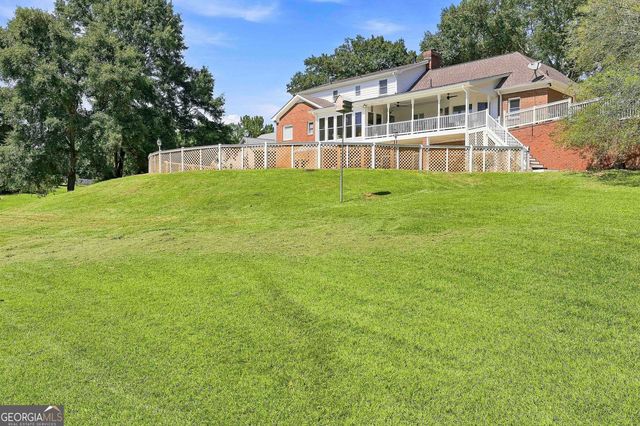 245 Pine Knott Road, Fayetteville, GA 30214